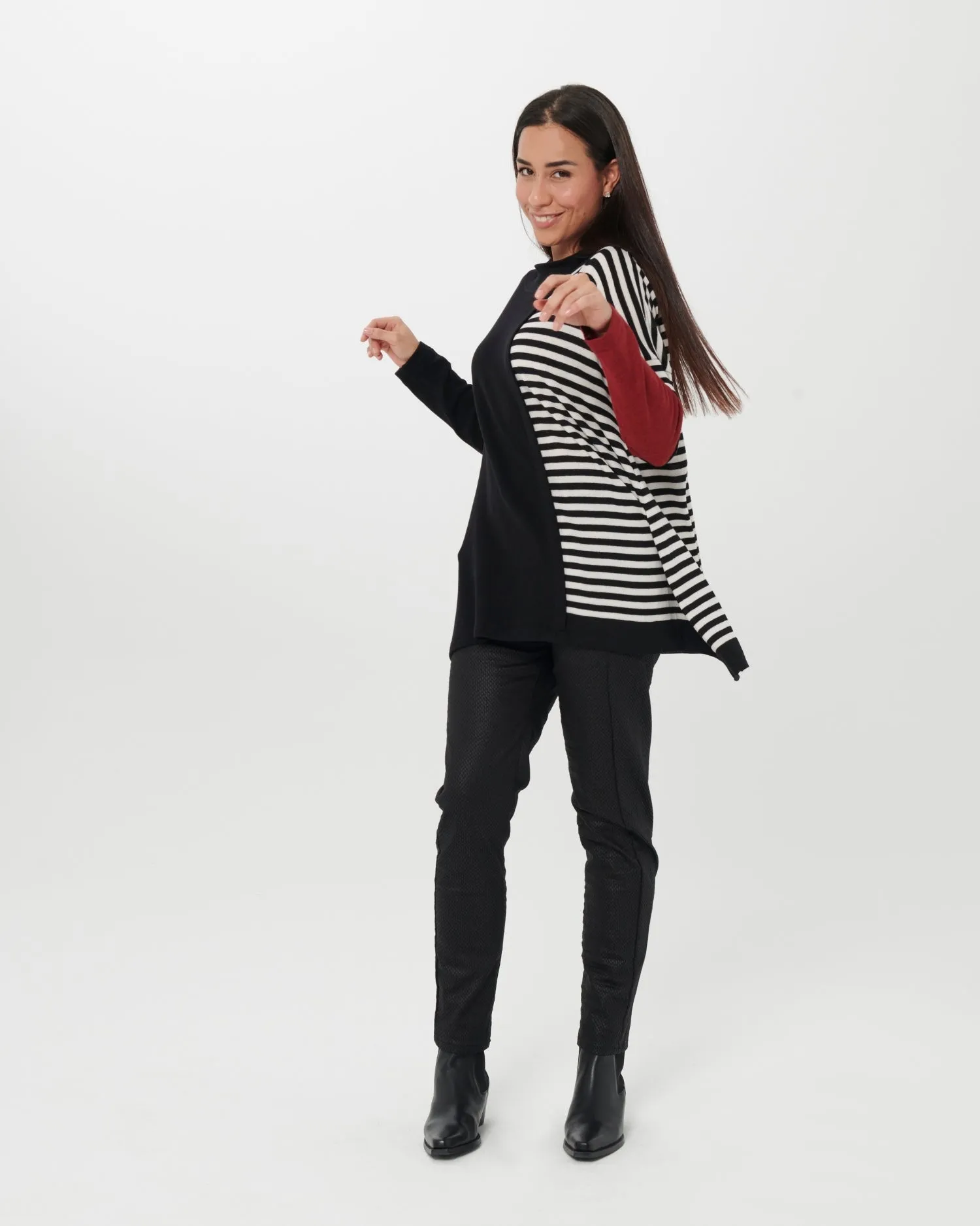 Chiara Cocol Olio Sweater, Black Stripe
