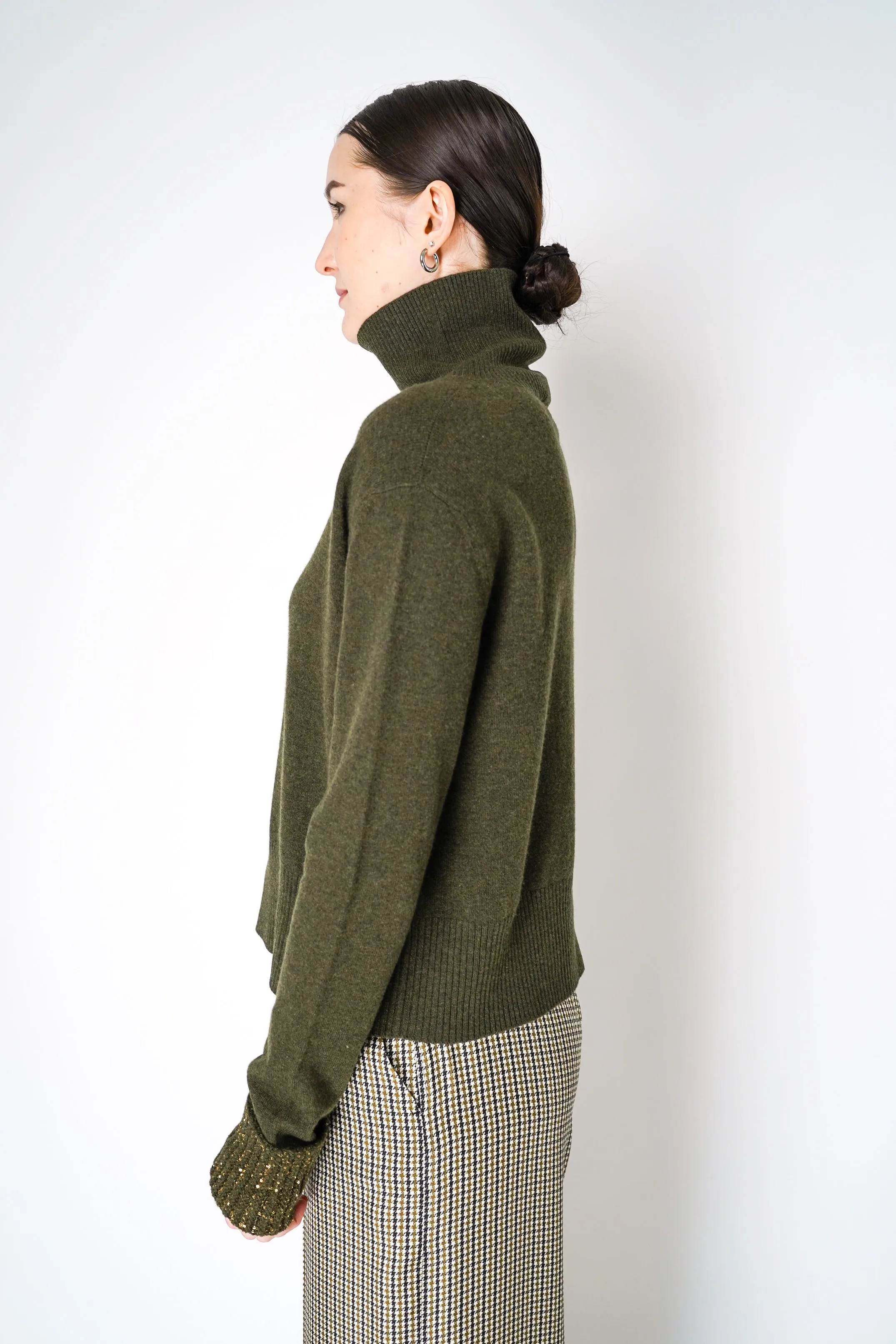 Fabiana Filippi Cashmere Blend Knitted Sweater with Up-Turned Sequined Cuffs in Loden Green