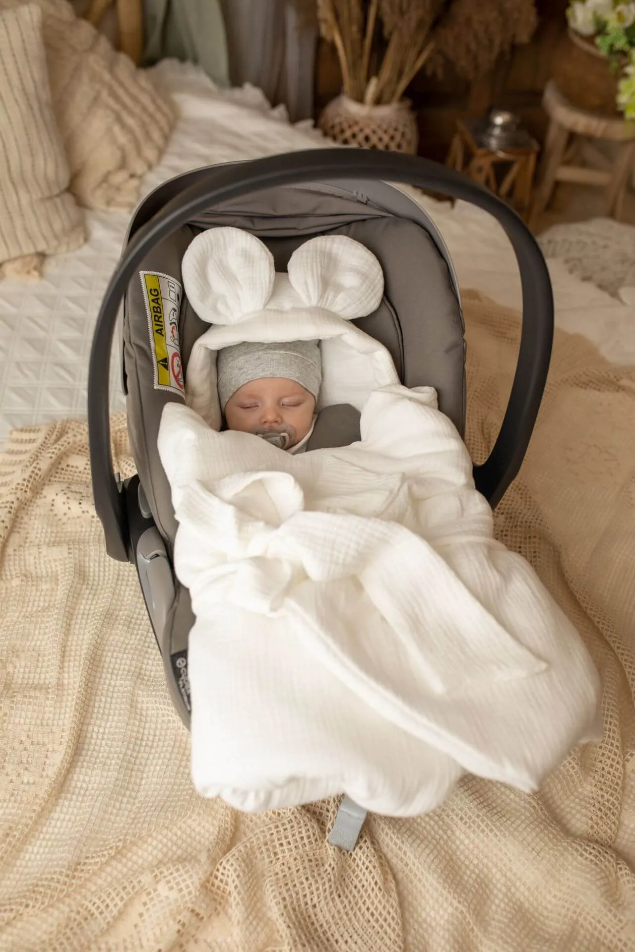 Handmade Car Seat Blanket - 100% Muslin Cotton - Cream