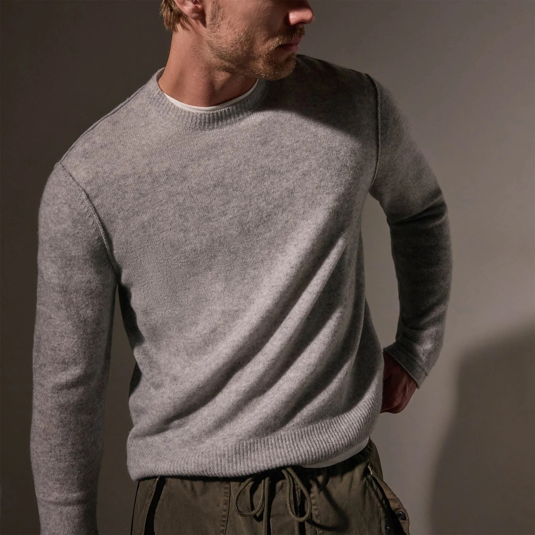 Soft Featherweight Cashmere Crew - Light Heather Grey