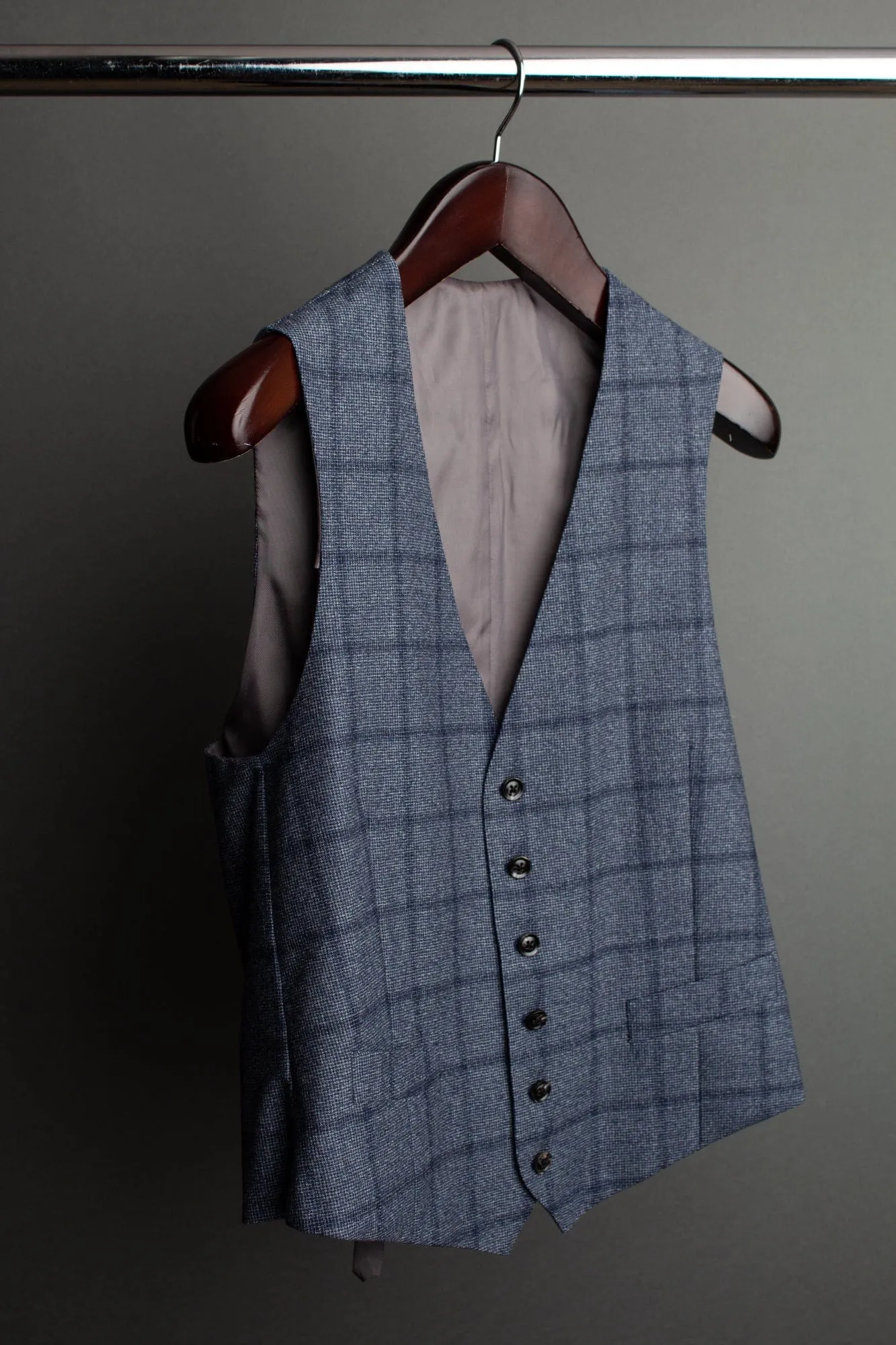 Textured 4-Season Super 130s Vest