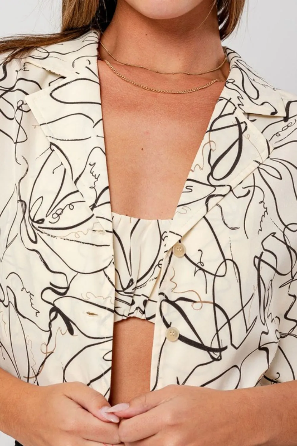 'Viana' Abstract Print Lapel Collar Cropped Shirt